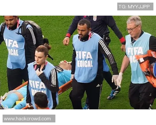 阿特兰足球明星的辉煌历程与未来展望:从青涩球员到世界顶级巨星